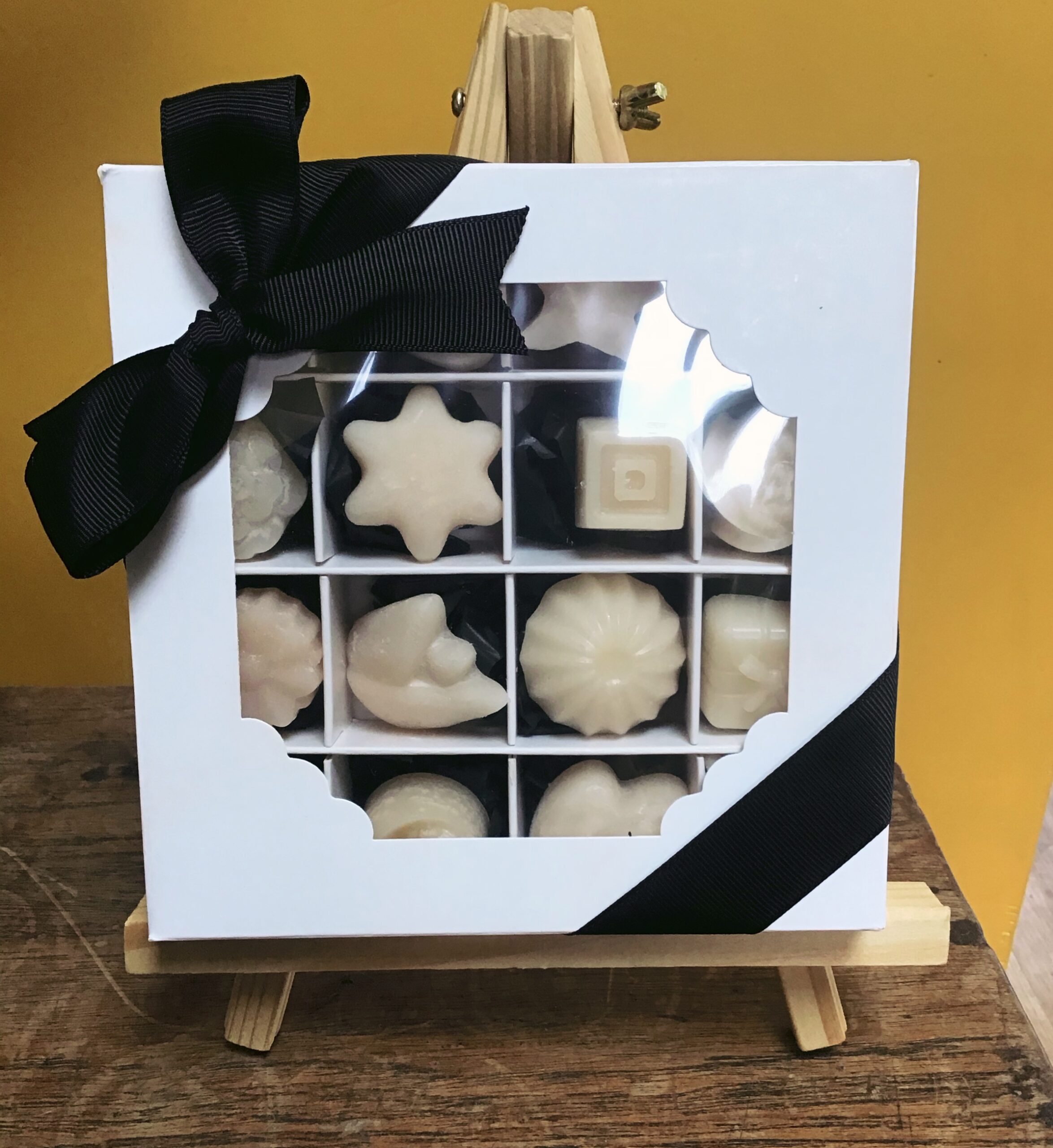 Jo m choc box